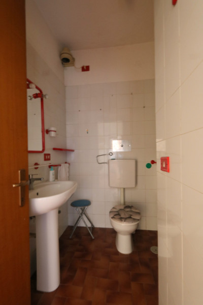 Ingrandisci la foto
