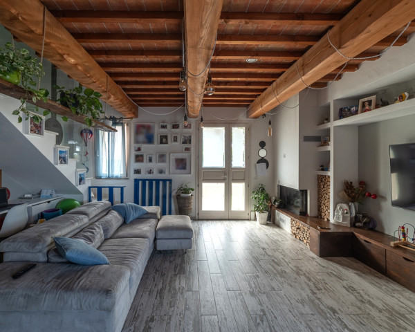 Ingrandisci la foto