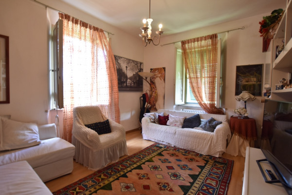 Ingrandisci la foto