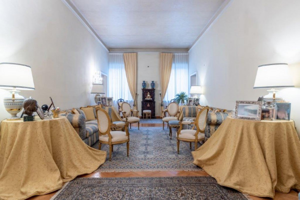 Ingrandisci la foto