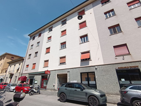 Ingrandisci la foto
