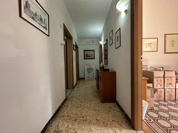 Ingrandisci la foto