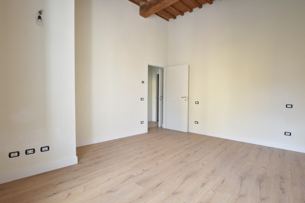 Ingrandisci la foto