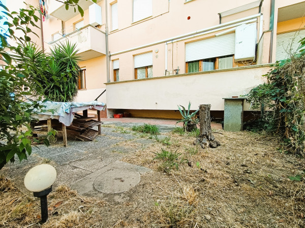 Ingrandisci la foto