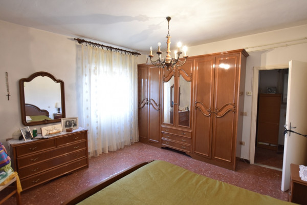 Ingrandisci la foto