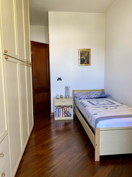 Ingrandisci la foto