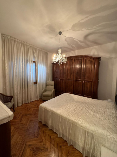 Ingrandisci la foto