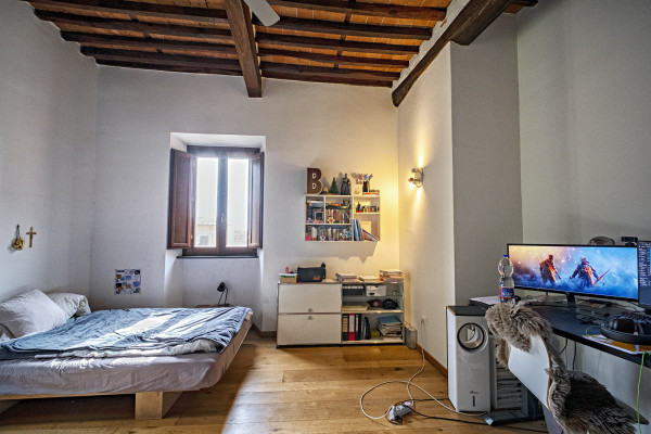 Ingrandisci la foto