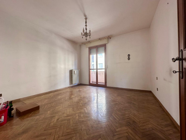 Ingrandisci la foto