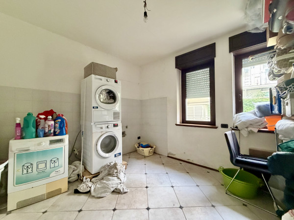 Ingrandisci la foto