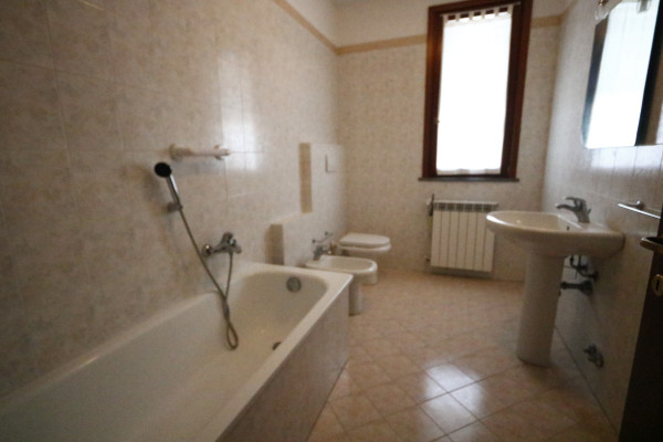 Ingrandisci la foto