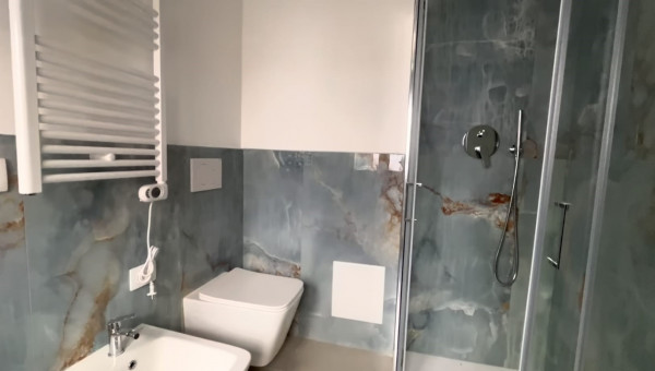 Ingrandisci la foto